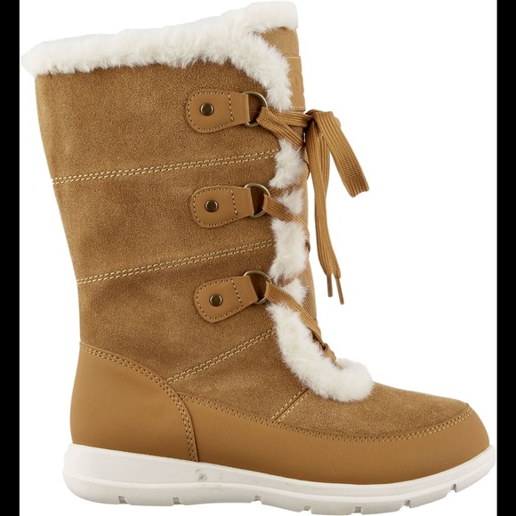 DSG Shoes - DSG Arctic Storm tan snow boots in suede and faux fur.